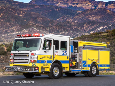 Ventura County Fire Department CA fire trucks Rosenbauer Commander Engine 25 Engine 30 Truck 44 Viper TDA quint tractor-drawn aerial quint Engine 20 American LaFrance Eagle bulldozers fire trucks shapirophotography.net Larry Shapiro photographer #larryshapiro